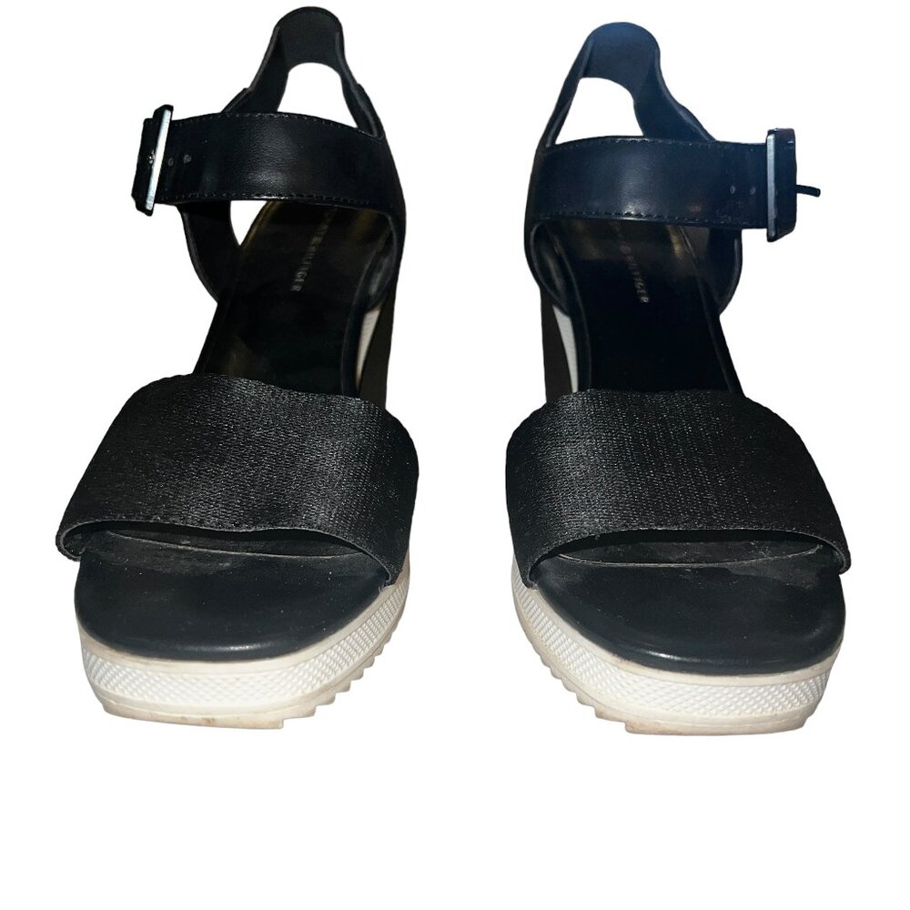 Super comfortable! Tommy Hilfiger Black & White Athleisure Wedge Size 7.5 - Picture 7 of 10